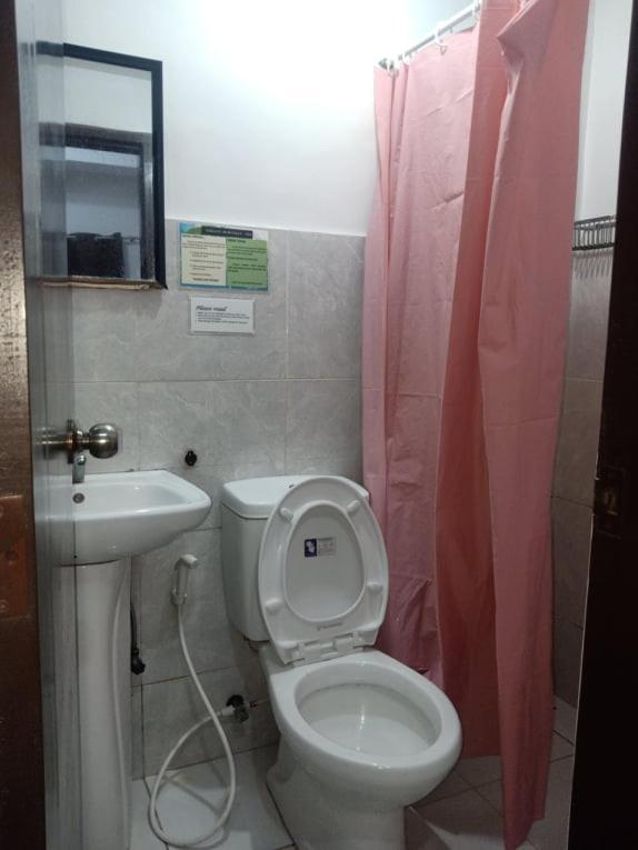 Chelle'S Apartelle-Inn Ел Нидо Екстериор снимка